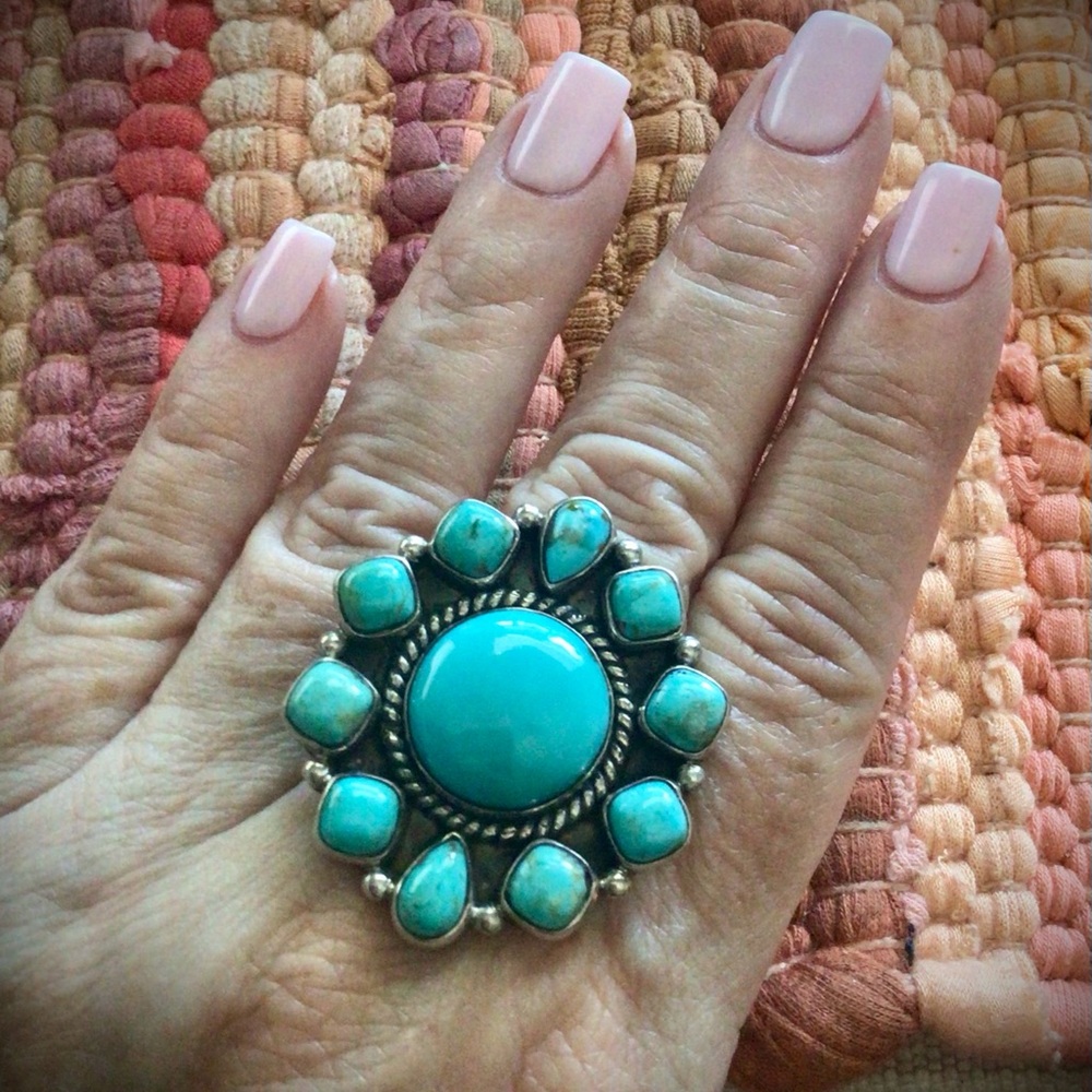 Sterling Silver Kingman Turquoise cluster ring!